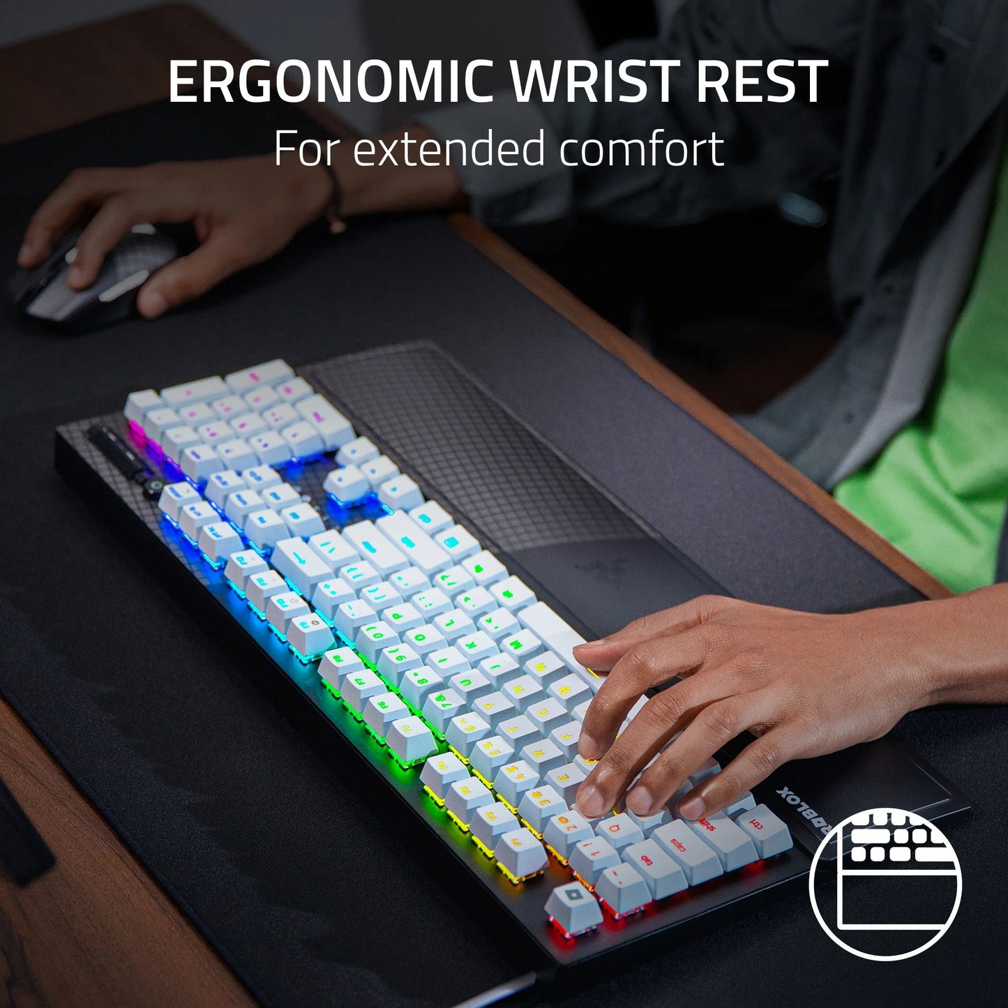 Level up your gaming with the Blackwidow V3 Wired Mechanical Keyboard! 🌟✨ Chroma RGB, comfy wrist rest, and perfect for Roblox! 🎮🖥️ #GamingGear #BlackwidowV3